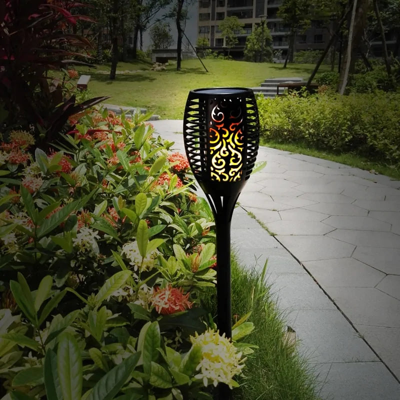 Solar-Powered Ti-Ki Torch Lights